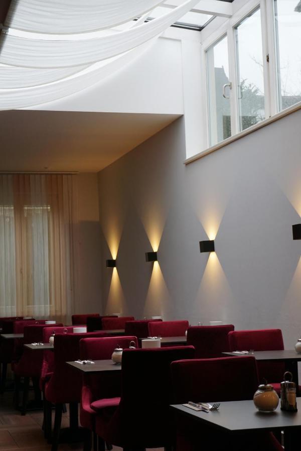 Hotel Gruener Baum Kaufbeuren Exterior photo